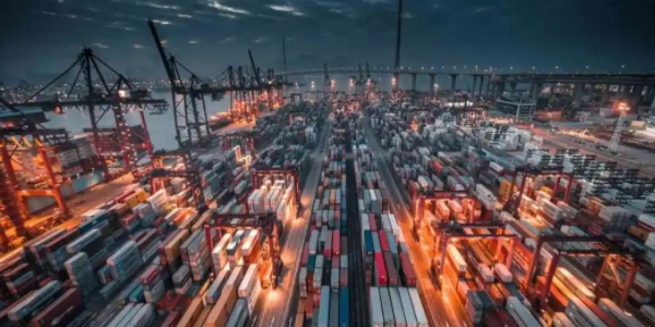 集装箱海运运力过剩阴影正在消逝？？？？？